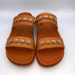 NWT! Salt Sisters Sandbar Seashell Sandals Rose-
Gold Accents Women's Size 7/8